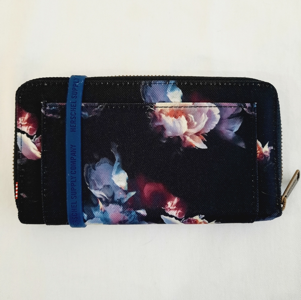 Herschel Supply Company black gothic floral Thomas zipper wallet NWT - Picture 4 of 5